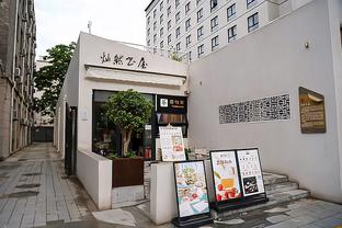 菜鸟：文班高效26+11&帅气过人炸扣秀超长臂展 老秀拿19分7板3助